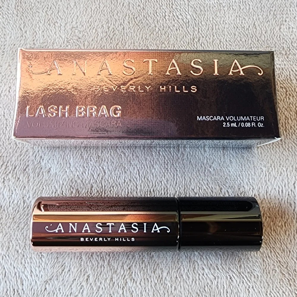 🤩ANASTASIA BEVERLY HILLS Lash Brag Volumizing Mascara